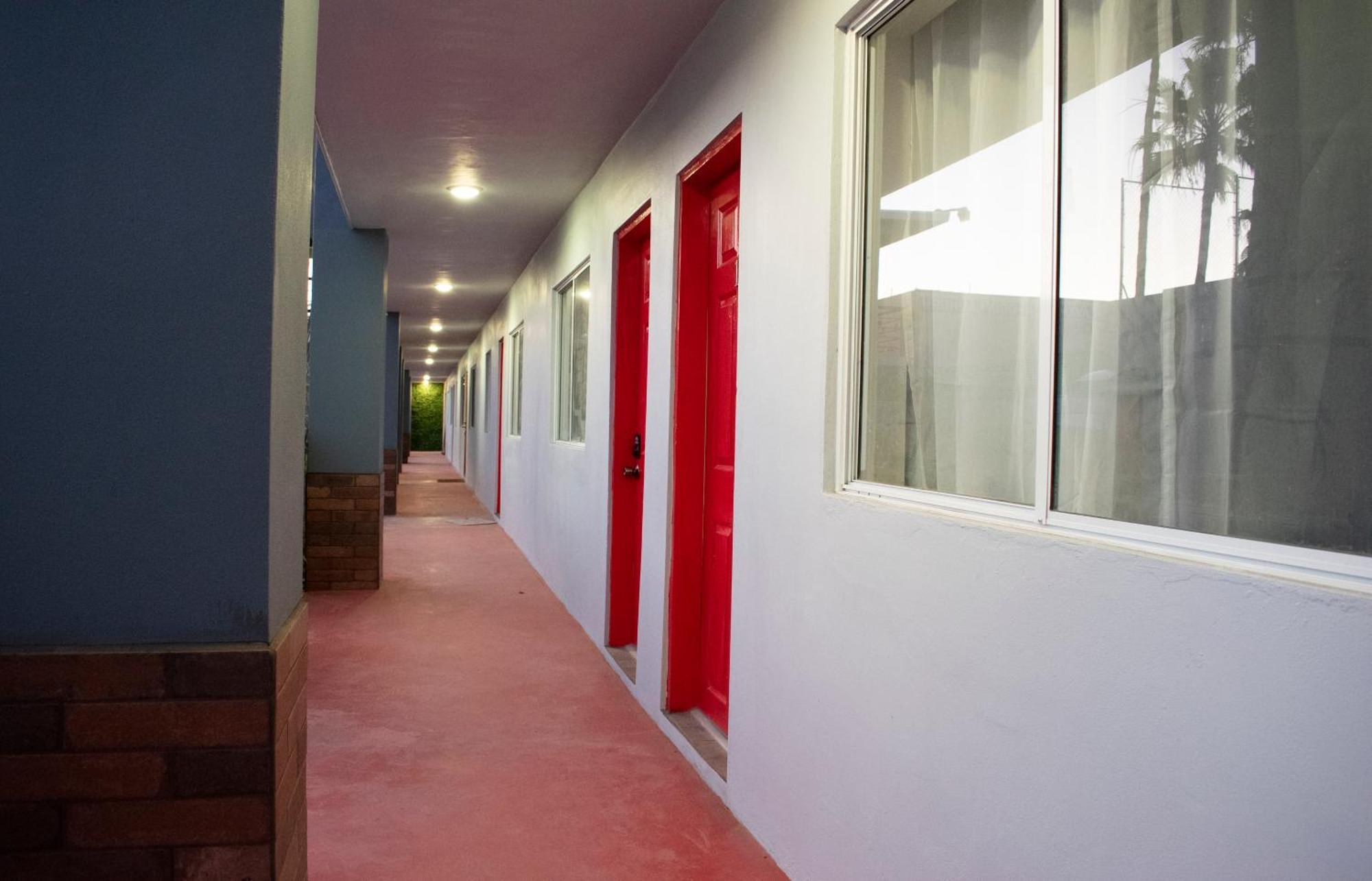 Appartamento Chayo'S Departamentos Ensenada Esterno foto